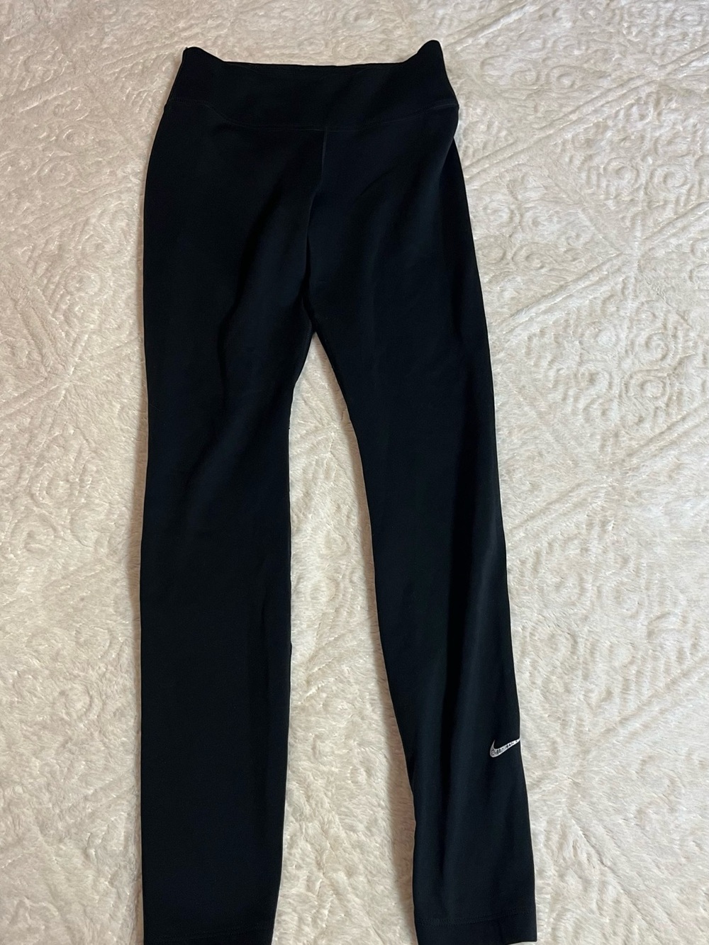 Nike Women’s Black Therma-Fit Performance Leggings